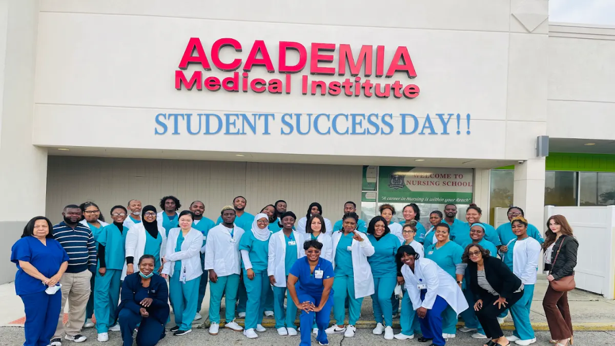 Practical nursing student at Academia Medical Institute